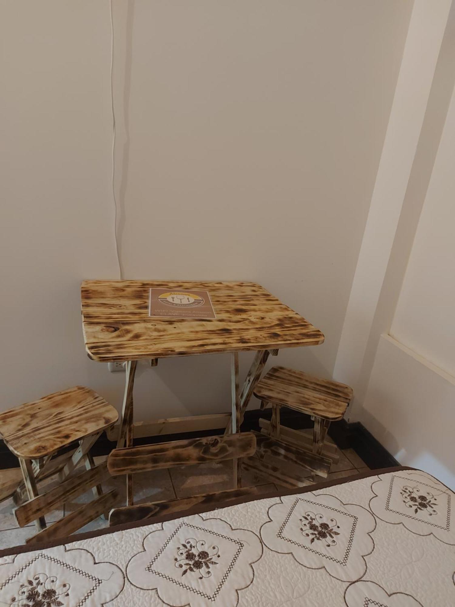 Alisson Hotel Y Restaurant Monteverde 외부 사진