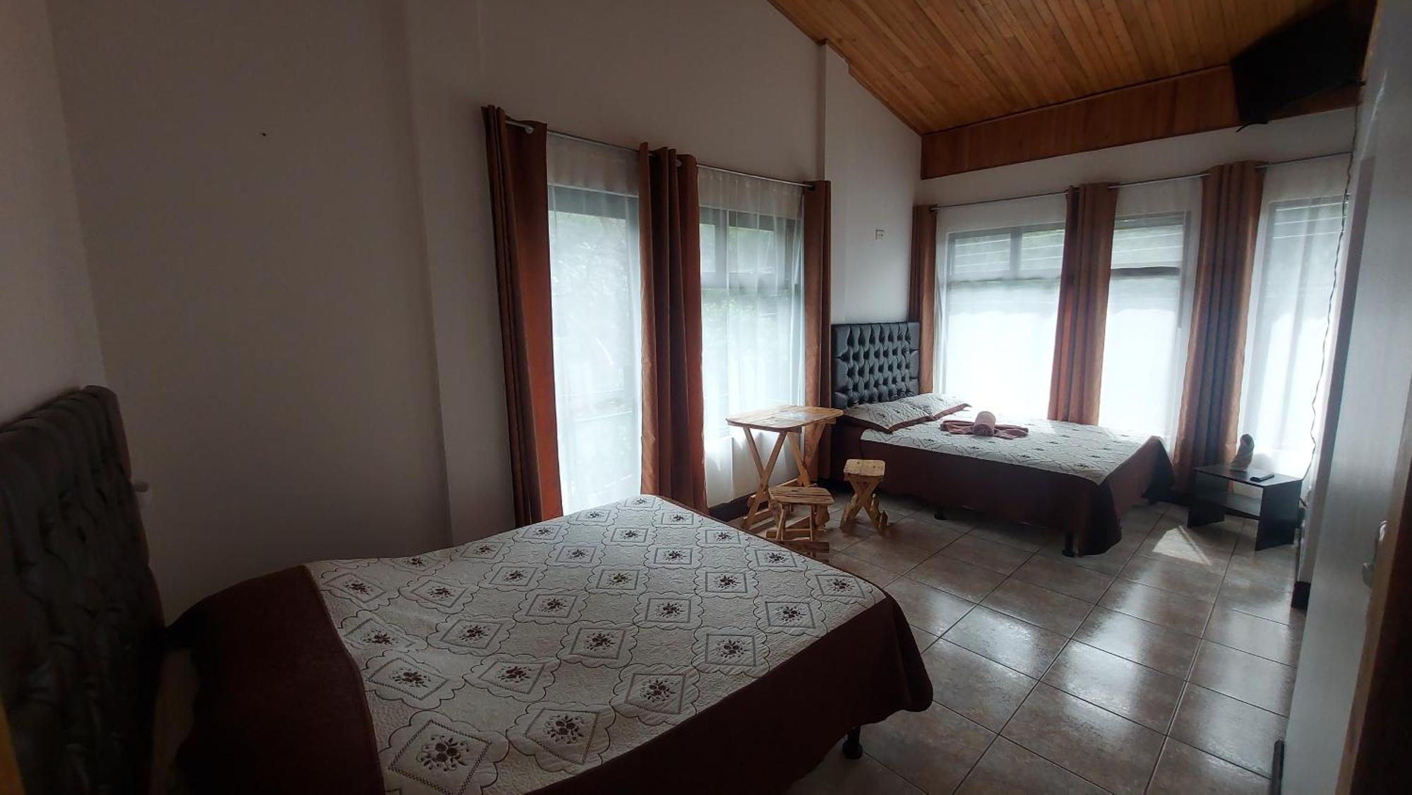 Alisson Hotel Y Restaurant Monteverde 외부 사진