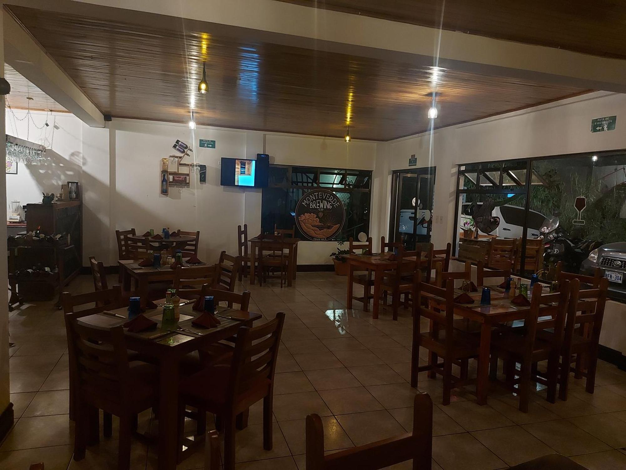 Alisson Hotel Y Restaurant Monteverde 외부 사진