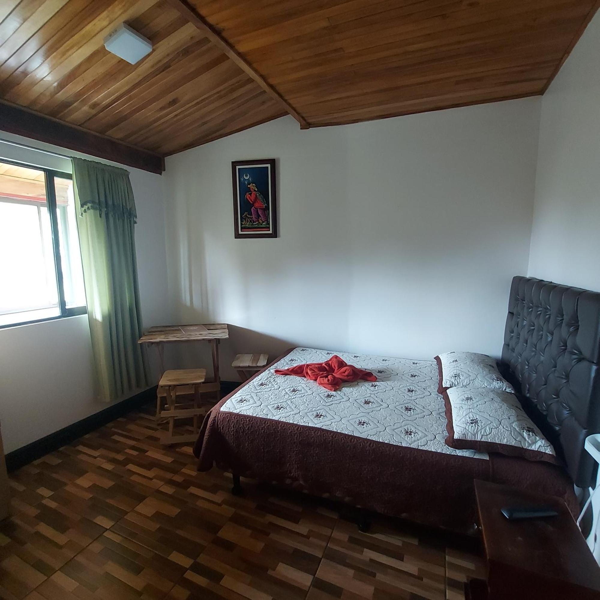 Alisson Hotel Y Restaurant Monteverde 외부 사진